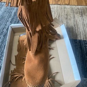 Minnetonka boots